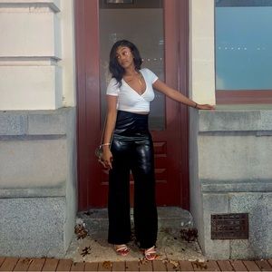 Meet your Posher, Adrian